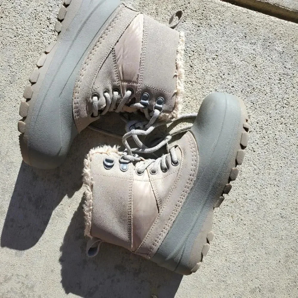 All in Motion Girls Leather Waterproof Winter Snow Boots Size 13